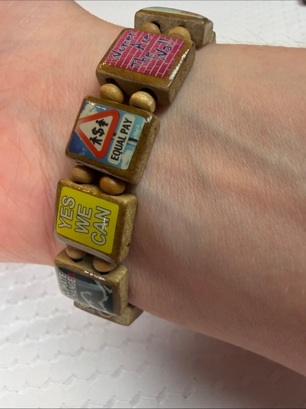 * Rare find* Women's Wooden Stretch Bracelet with Yellow 'Yes We Can' Accent